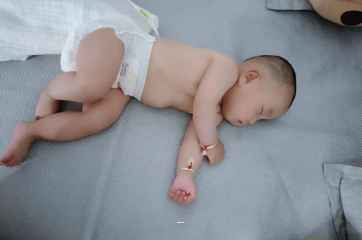 代怀哪里最便宜宝宝为什么不说话